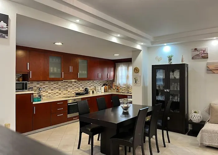 Riviera House *