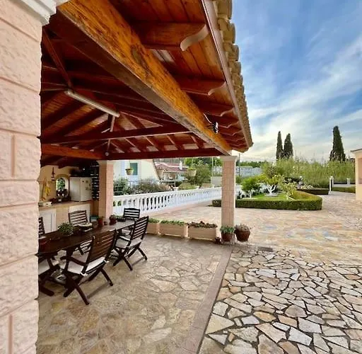 Riviera House *
